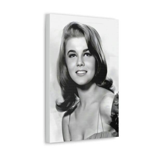 ann-margret-1968-famous-fine-artwork
